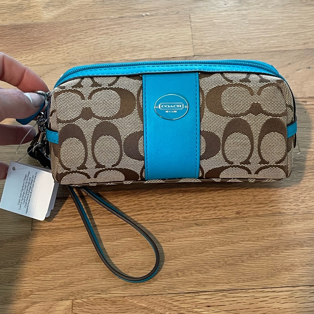 🆕BNWT! COACH Legacy Signature C Cosmetic Case with Leather trim khaki/teal💙